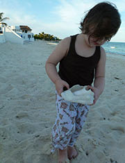 Come to Puerto Morelos Villas and let your kids experiance nature.