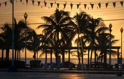 Puerto Morelos Villas | What Puerto Morelos is Not; it's not crowded, it's not rushed, it's not stressed and it's not a cruise boat port with crowds of people on the street.